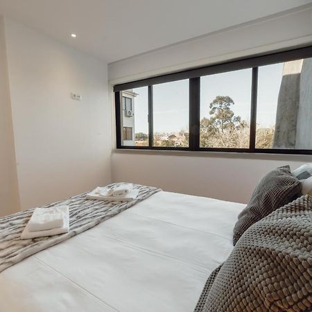 Downtown Stylish Apartment With Garage By Vacationy Porto Luaran gambar