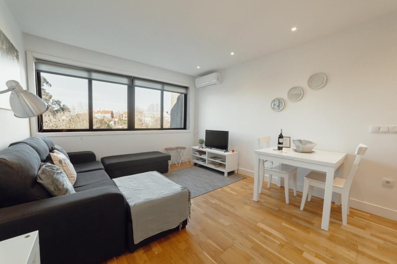 Downtown Stylish Apartment With Garage By Vacationy Porto Luaran gambar